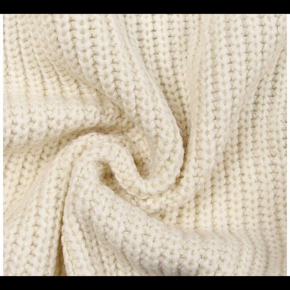 Knitted Sweaters - Picture 4 of 9